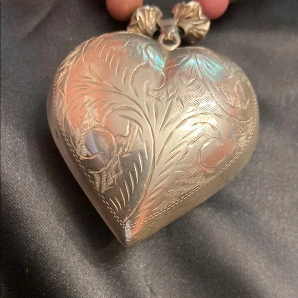 Vintage Sterling Silver Heart Pendant and Pink Stone Necklace - Picture 2 of 16